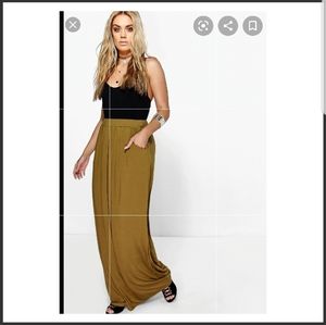 Maxi skirt w/ Pockets sz 12